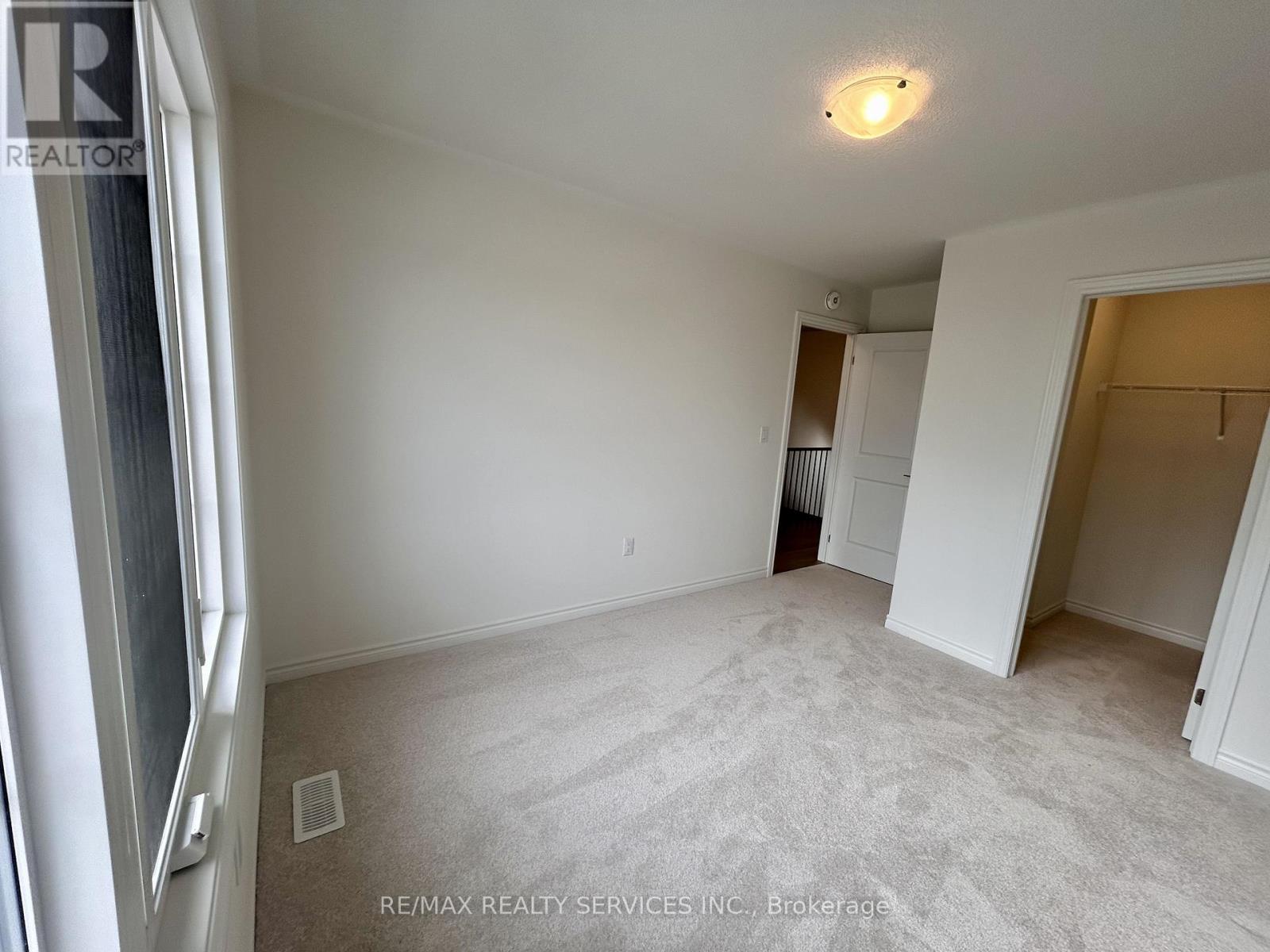 8 Bridgeland Drive, Whitby, Ontario  L1P 0R2 - Photo 12 - E12500832