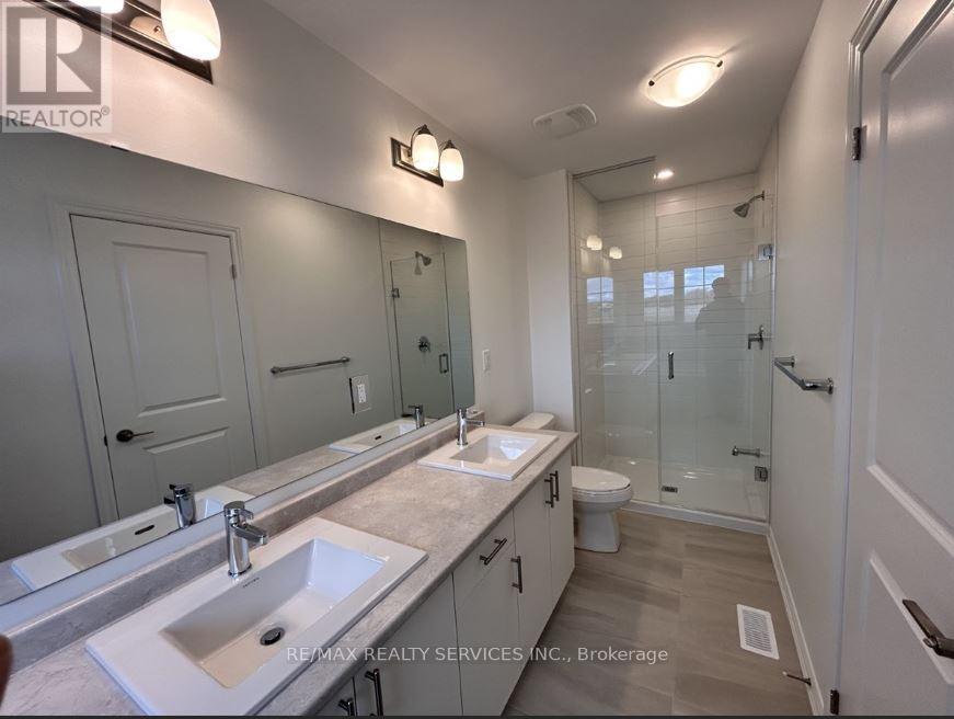 8 Bridgeland Drive, Whitby, Ontario  L1P 0R2 - Photo 8 - E12500832