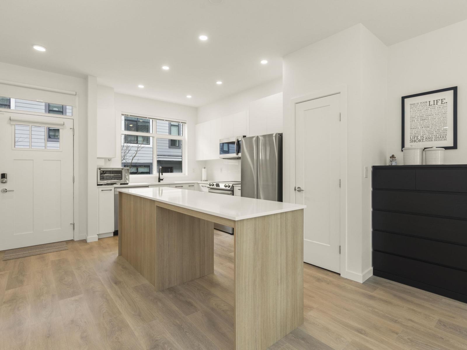 78 15235 Sitka Drive, Surrey, British Columbia  V3S 0A9 - Photo 4 - R3053853