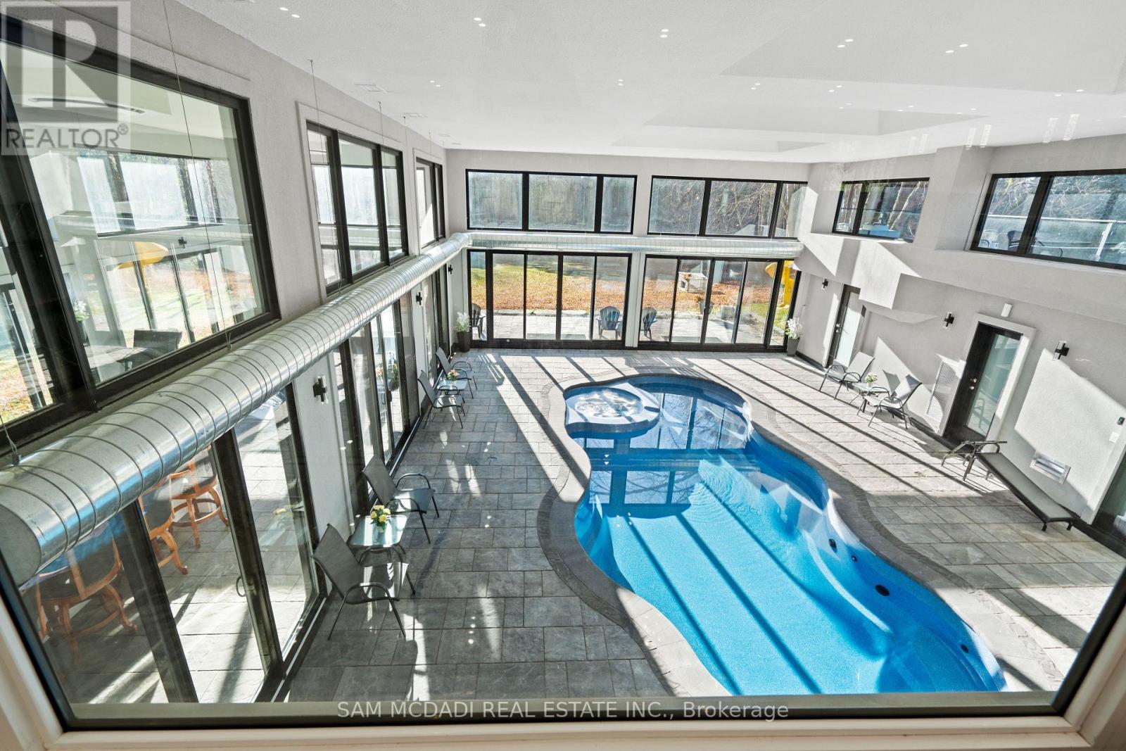 2993 Innisfil Beach Road, Innisfil, Ontario  L9S 4C3 - Photo 15 - N12500820