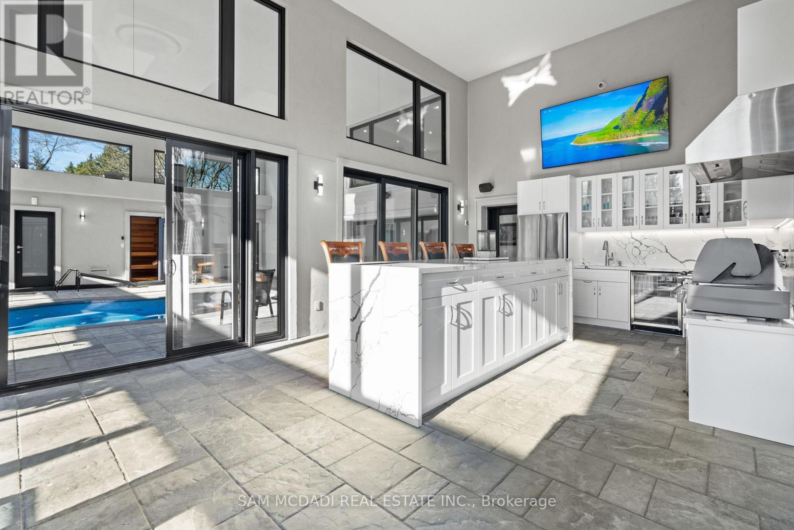 2993 Innisfil Beach Road, Innisfil, Ontario  L9S 4C3 - Photo 23 - N12500820