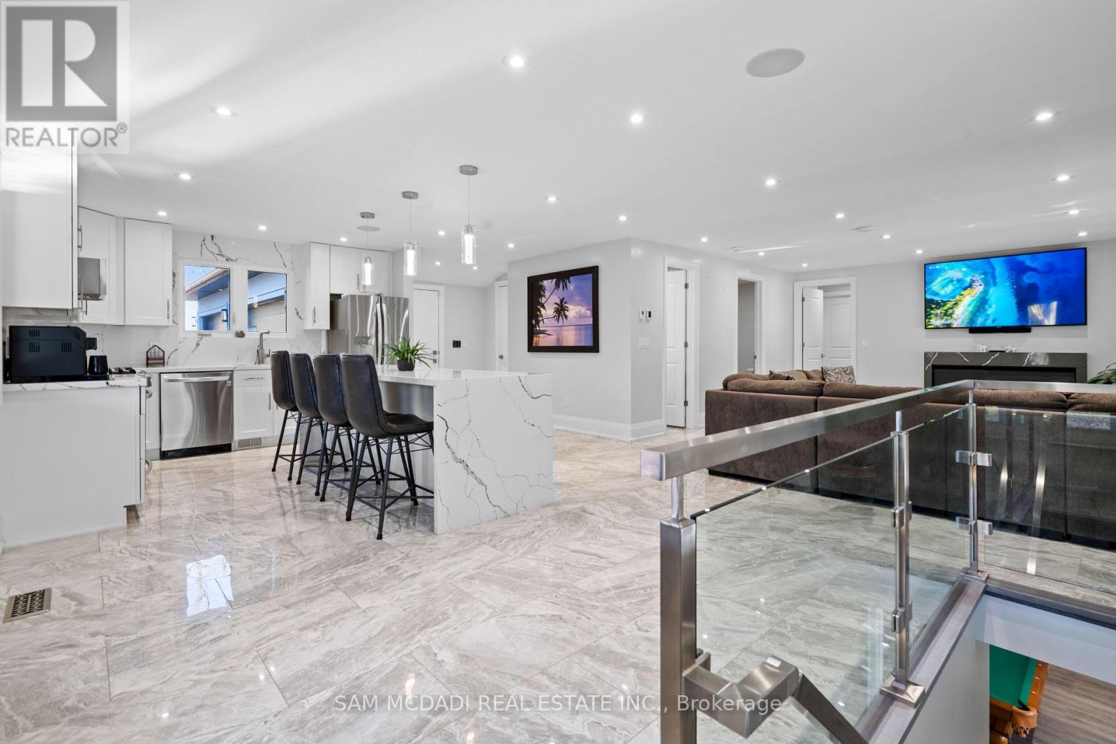 2993 Innisfil Beach Road, Innisfil, Ontario  L9S 4C3 - Photo 7 - N12500820