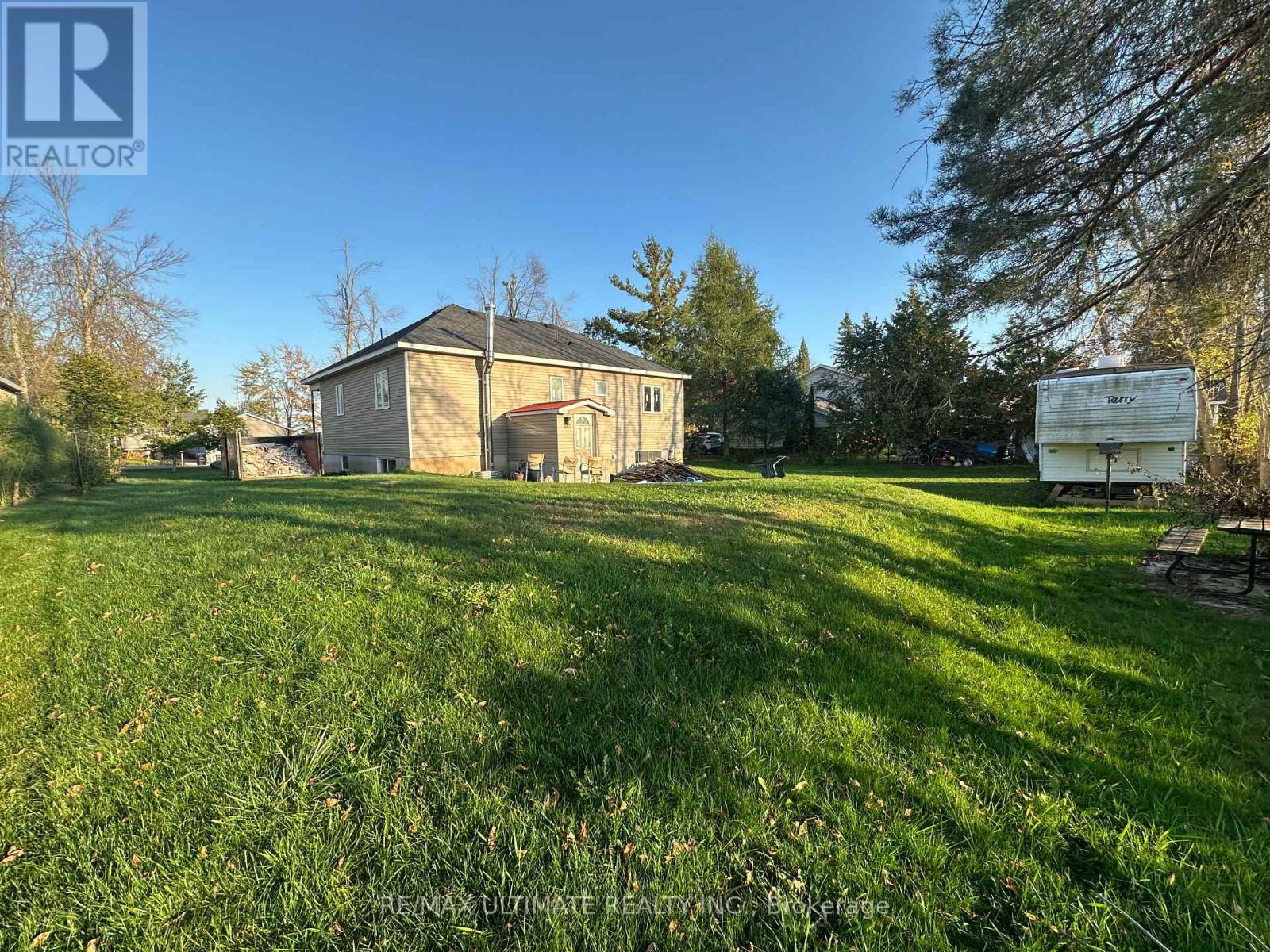 4122 Dalrymple Drive, Ramara, Ontario  L0L 1C0 - Photo 9 - S12500814