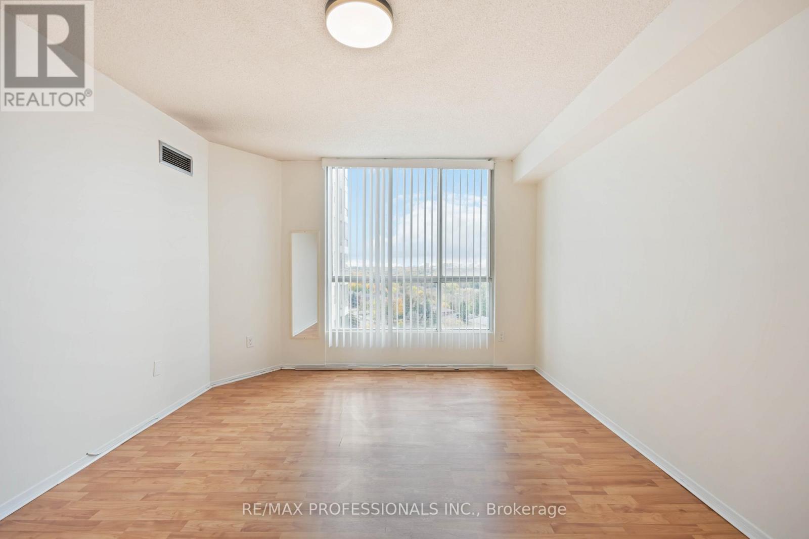 1206 - 3077 Weston Road, Toronto, Ontario  M9M 3A1 - Photo 12 - W12500844