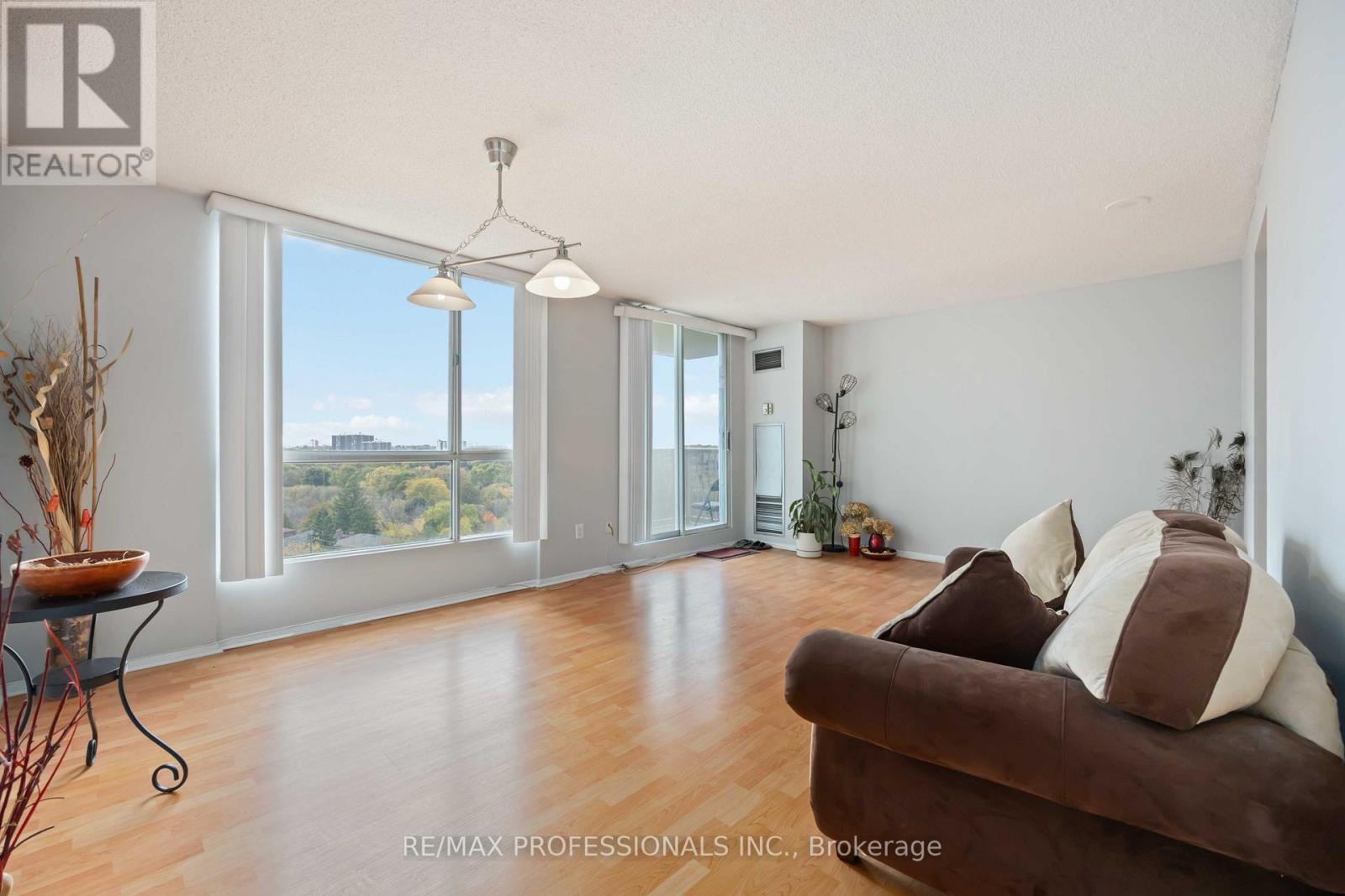 1206 - 3077 Weston Road, Toronto, Ontario  M9M 3A1 - Photo 7 - W12500844