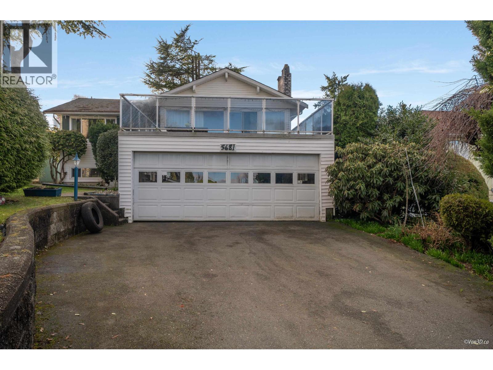 5681 SARDIS CRESCENT, Burnaby, British Columbia