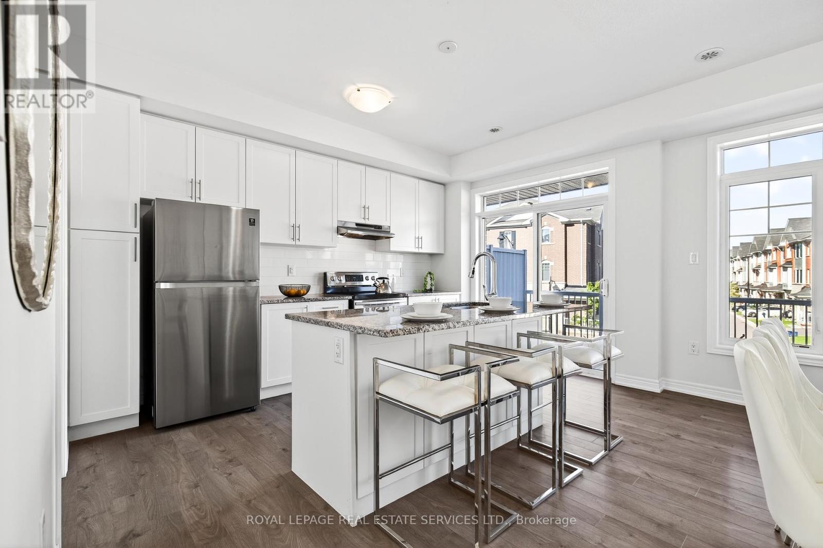 13 Canoe Lane, Hamilton, Ontario  L8K 0A3 - Photo 11 - X12500812