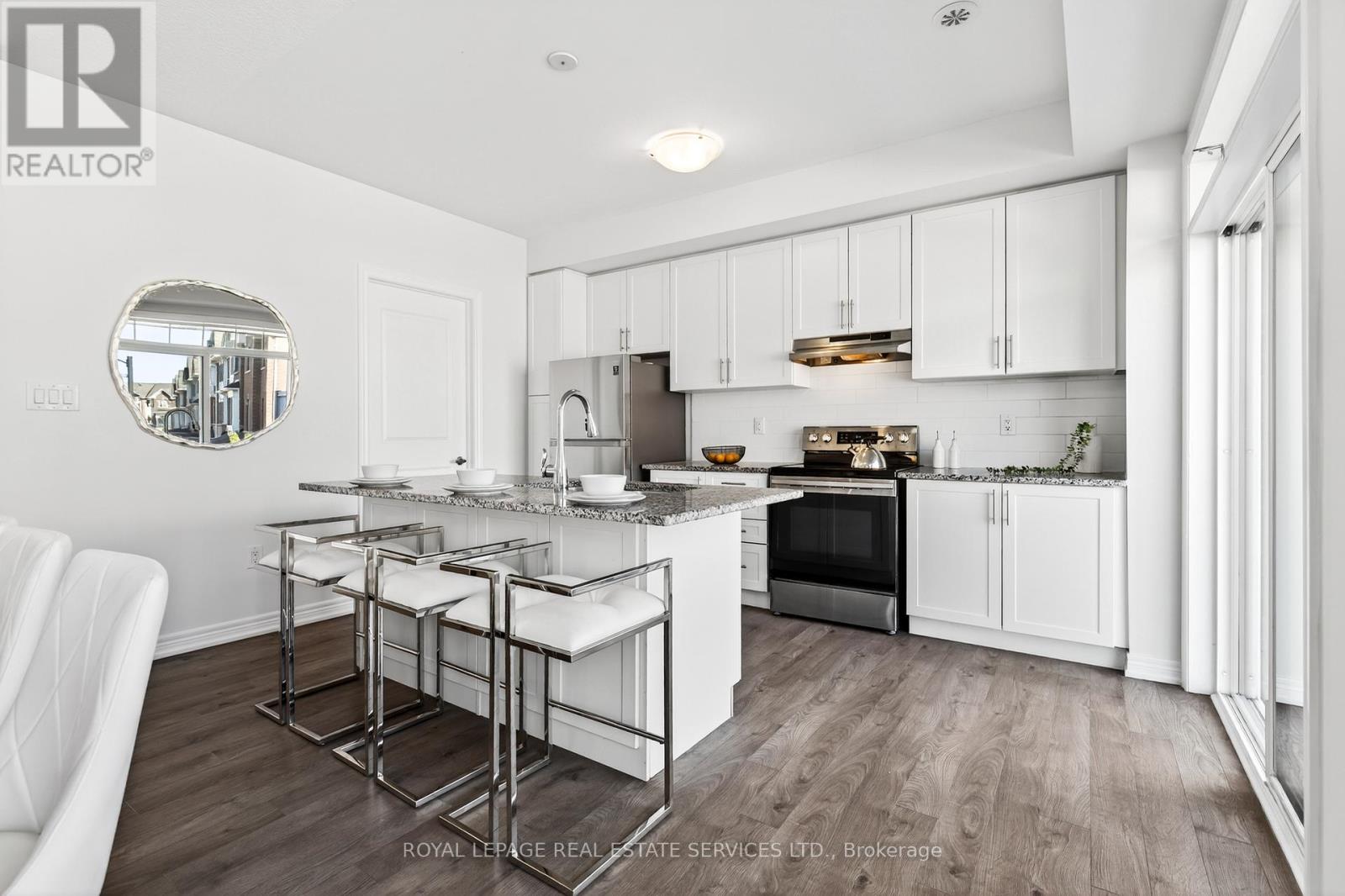 13 Canoe Lane, Hamilton, Ontario  L8K 0A3 - Photo 12 - X12500812