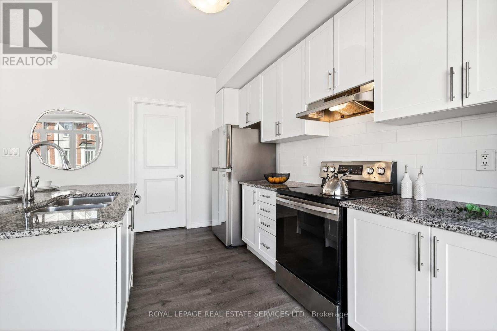 13 Canoe Lane, Hamilton, Ontario  L8K 0A3 - Photo 13 - X12500812