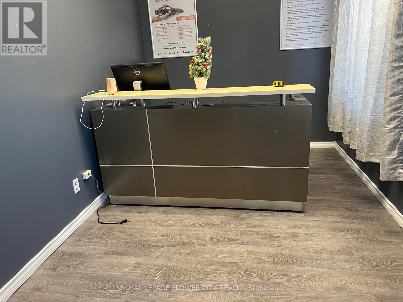 203 - 308 North Front Street, Belleville, Ontario  K8P 3C4 - Photo 9 - X12500824