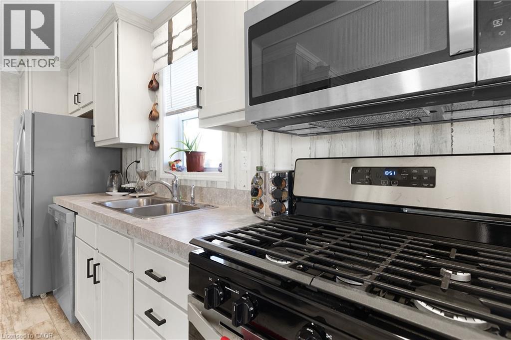 837 Fertilizer Road, Simcoe, Ontario  N3Y 4K6 - Photo 21 - 40779324