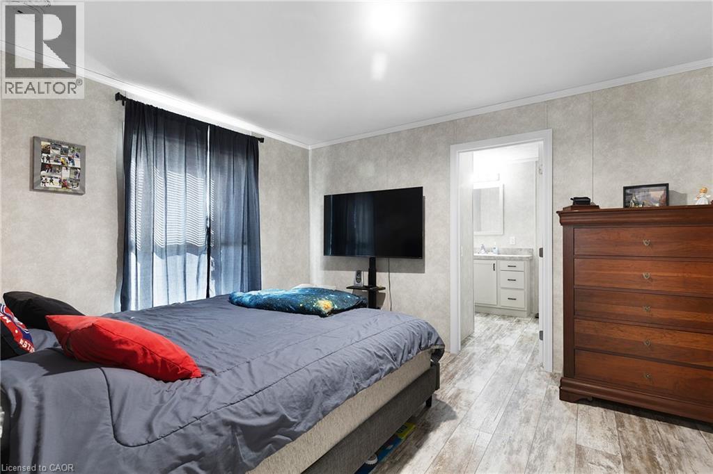 837 Fertilizer Road, Simcoe, Ontario  N3Y 4K6 - Photo 25 - 40779324