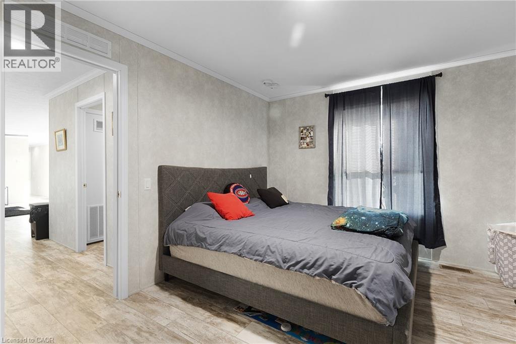 837 Fertilizer Road, Simcoe, Ontario  N3Y 4K6 - Photo 26 - 40779324