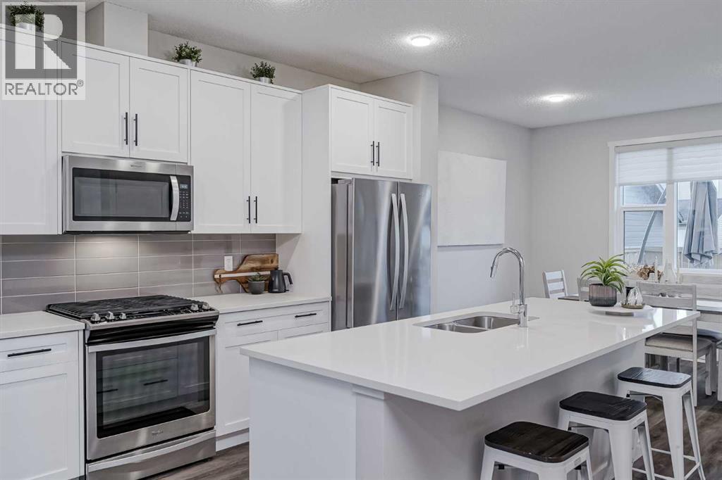 859 Walgrove Boulevard Se, Calgary, Alberta  T2X 4G1 - Photo 4 - A2266236