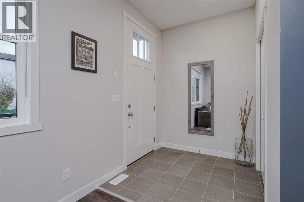 859 Walgrove Boulevard Se, Calgary, Alberta  T2X 4G1 - Photo 5 - A2266236