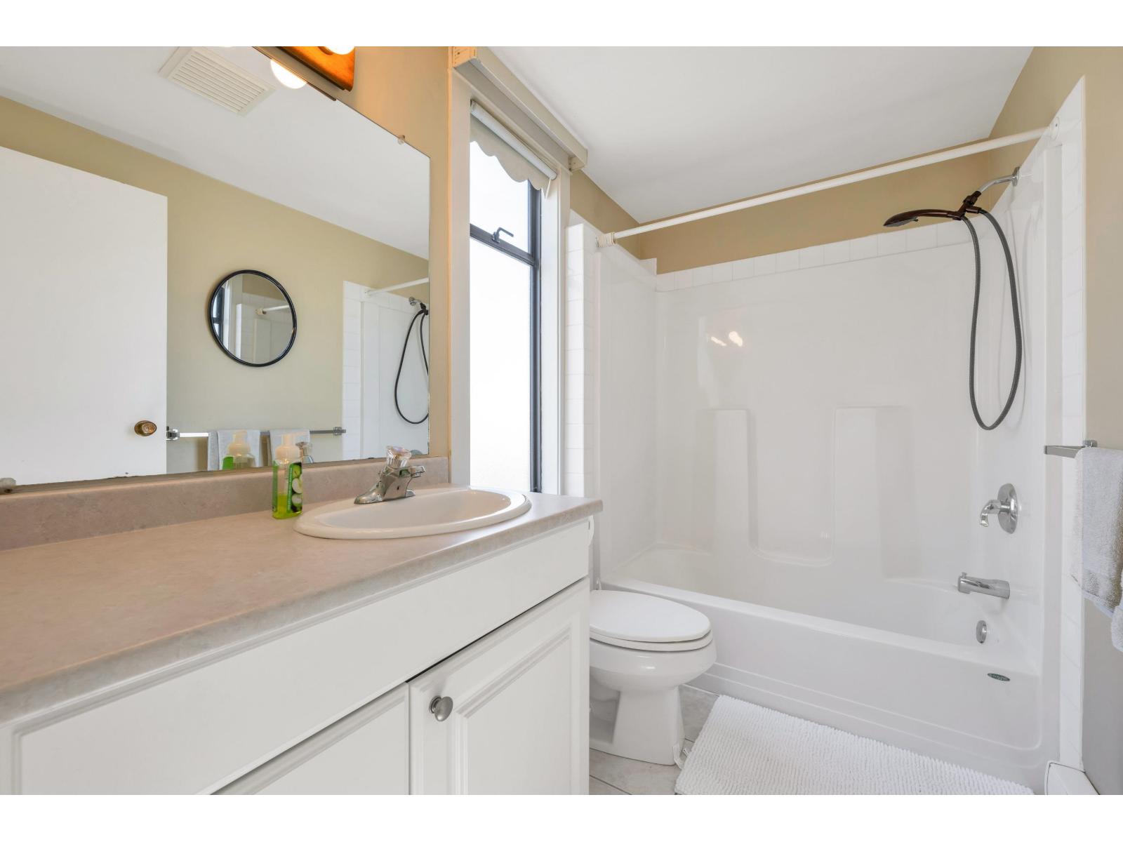 21761 49a Avenue, Langley, British Columbia  V3A 6C4 - Photo 36 - R3063769