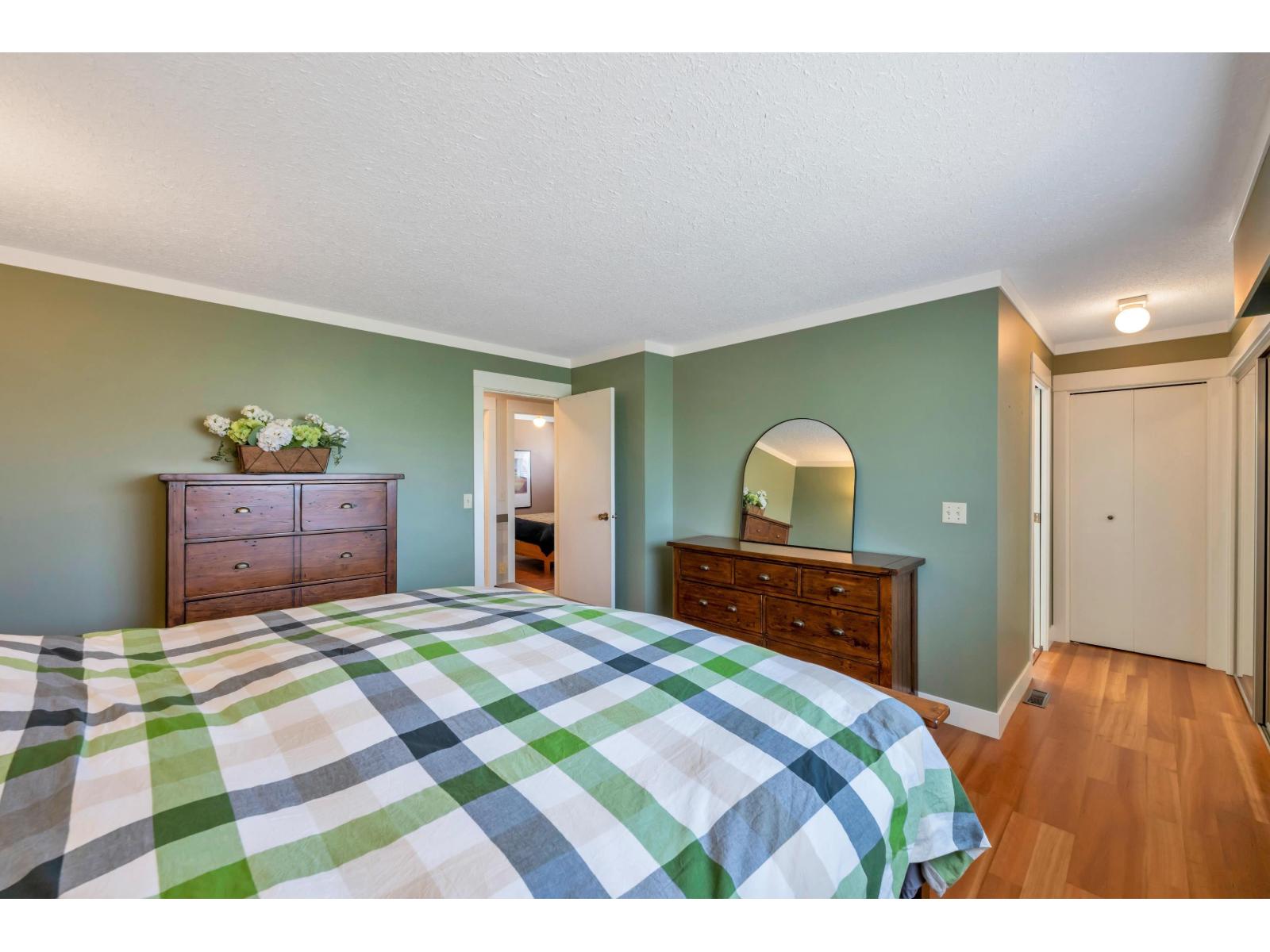 21761 49a Avenue, Langley, British Columbia  V3A 6C4 - Photo 16 - R3063769