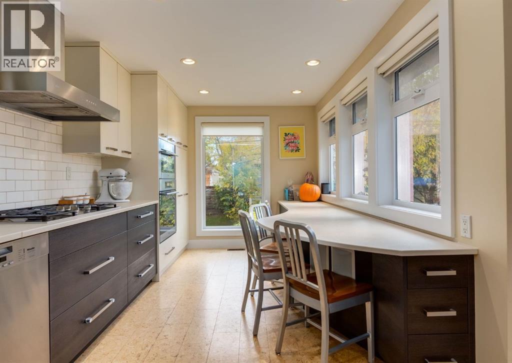 320 10 Avenue Ne, Calgary, Alberta  T2E 0X2 - Photo 12 - A2261687