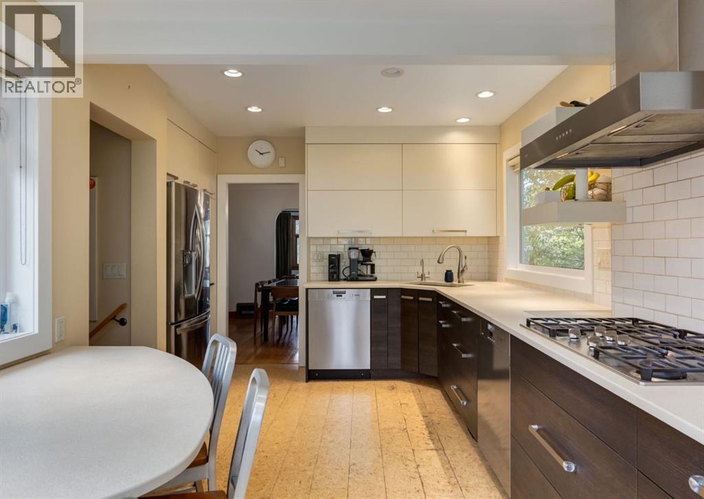 320 10 Avenue Ne, Calgary, Alberta  T2E 0X2 - Photo 9 - A2261687