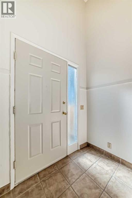 40 Glenpatrick Crescent, Cochrane, Alberta  T0L 0W3 - Photo 5 - A2263301