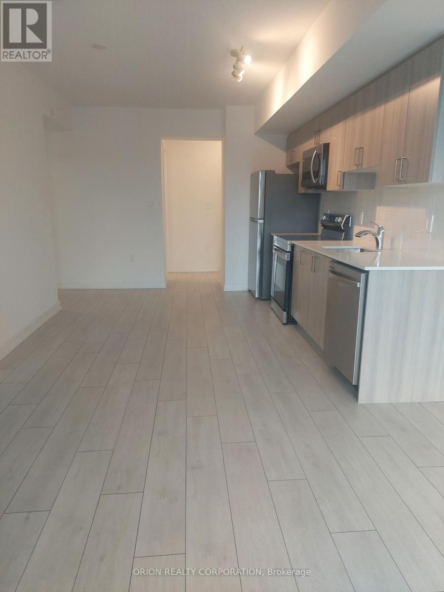 416 - 556 Marlee Avenue, Toronto, Ontario  M6B 0B1 - Photo 3 - W12500860