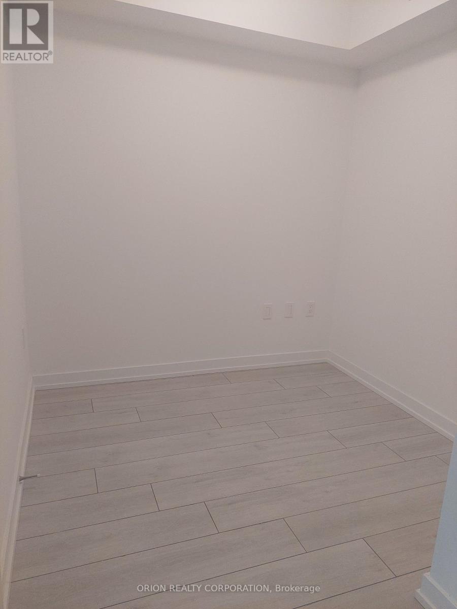 416 - 556 Marlee Avenue, Toronto, Ontario  M6B 0B1 - Photo 5 - W12500860