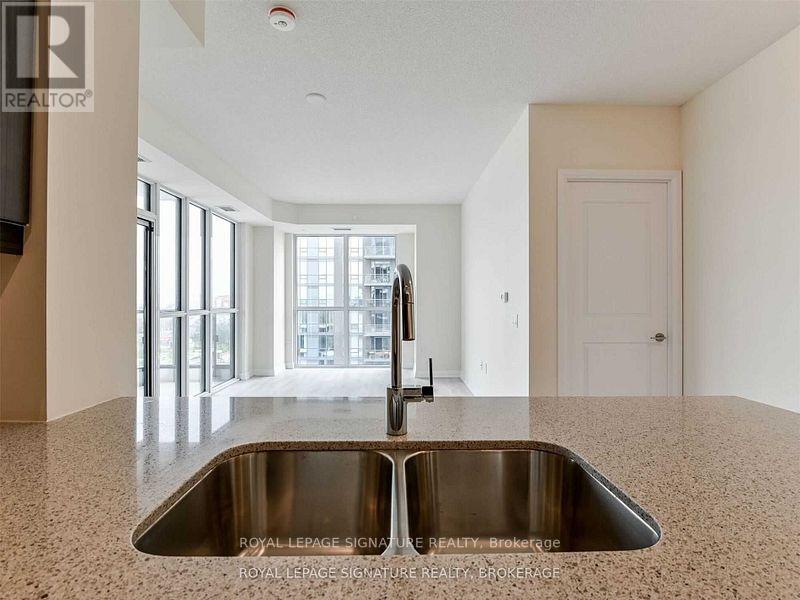 603 - 65 Watergarden Drive, Mississauga, Ontario  L5R 0G9 - Photo 14 - W12500864