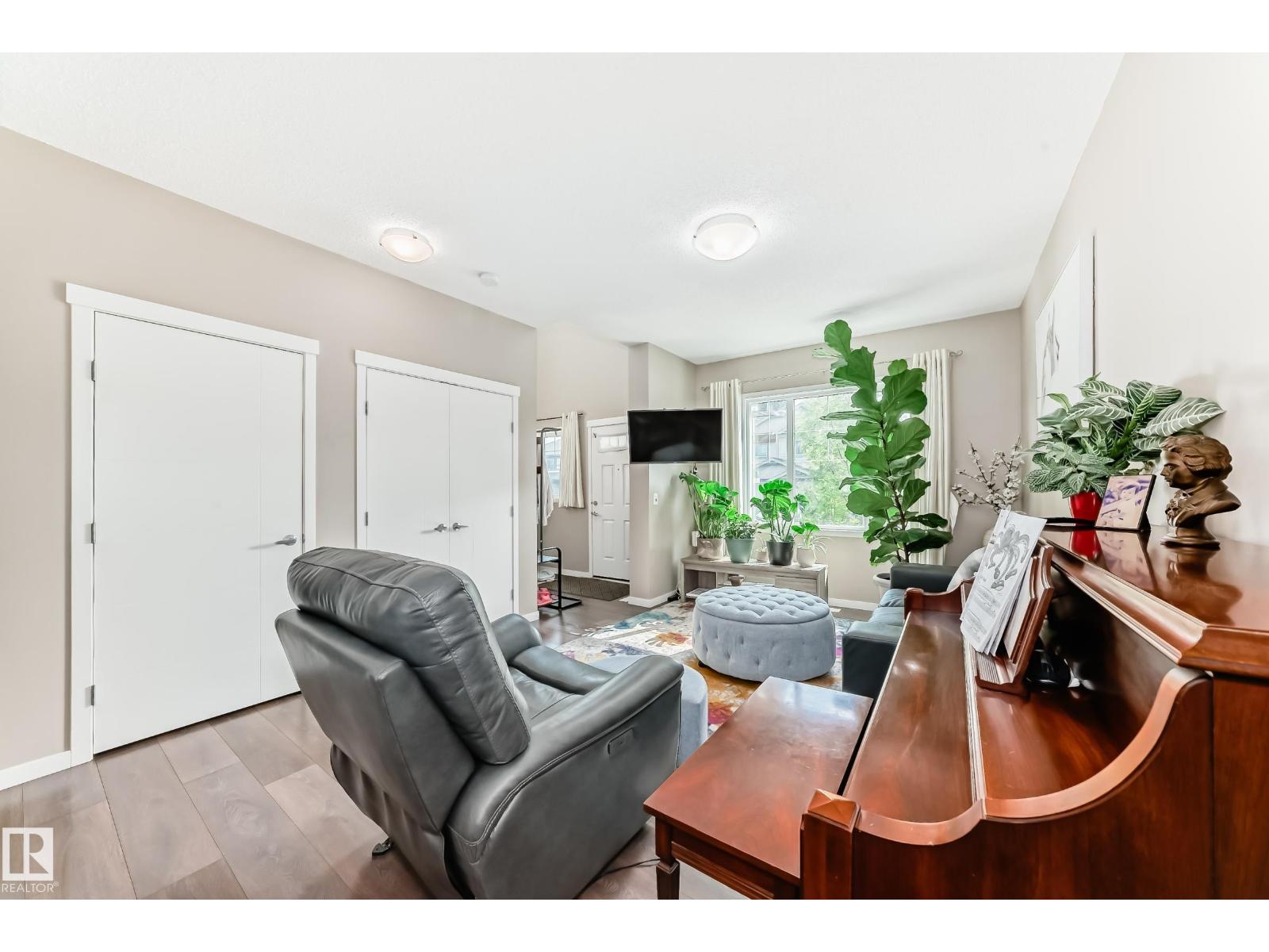 1426 26 Av Nw, Edmonton, Alberta  T6T 0W1 - Photo 7 - E4462883