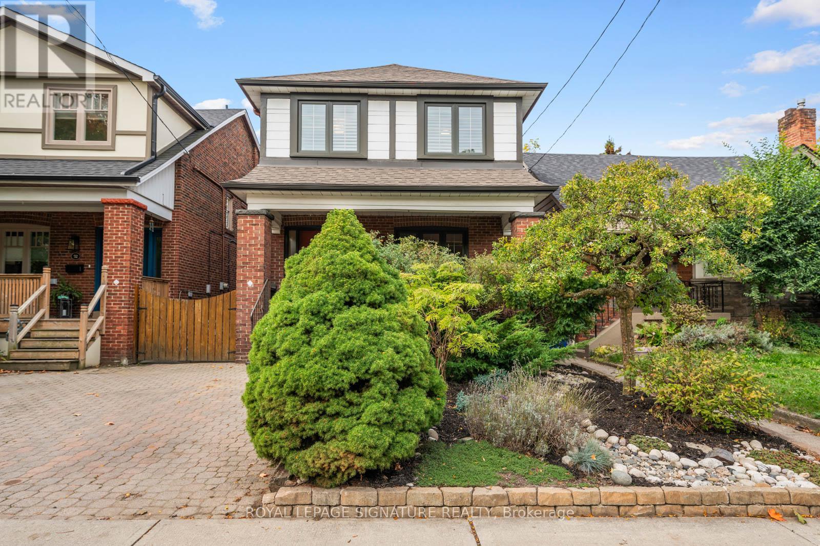 54 Pepler Avenue, Toronto, Ontario  M4J 2Y8 - Photo 2 - E12465949