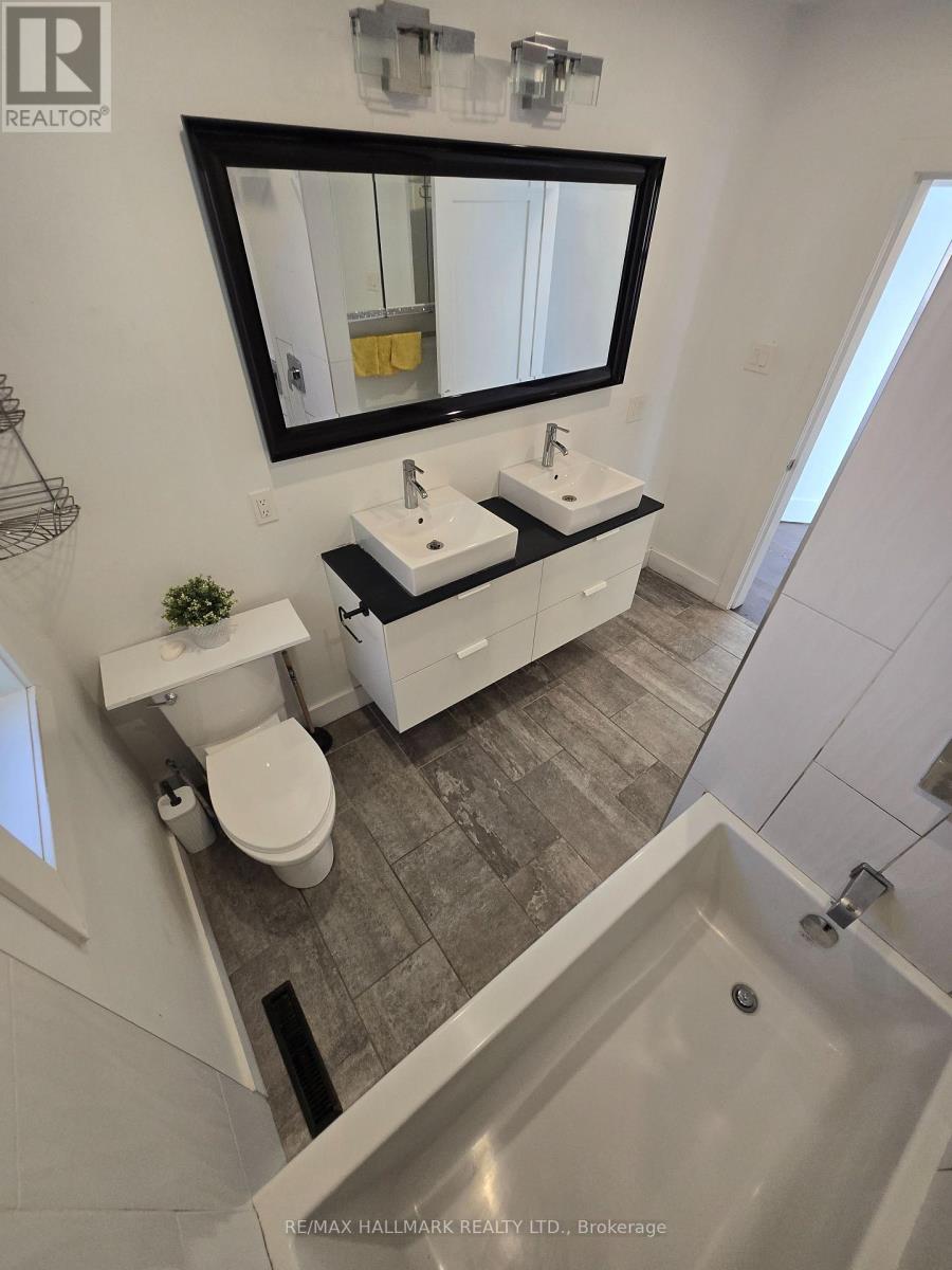 18 Deerfield Road, Toronto, Ontario  M1K 4X6 - Photo 26 - E12498800