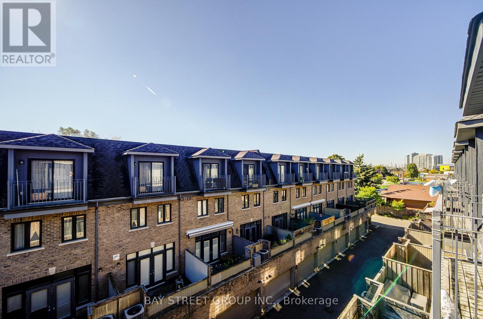 51 Lobo Mews, Toronto, Ontario  M8Z 0B2 - Photo 46 - W12447246