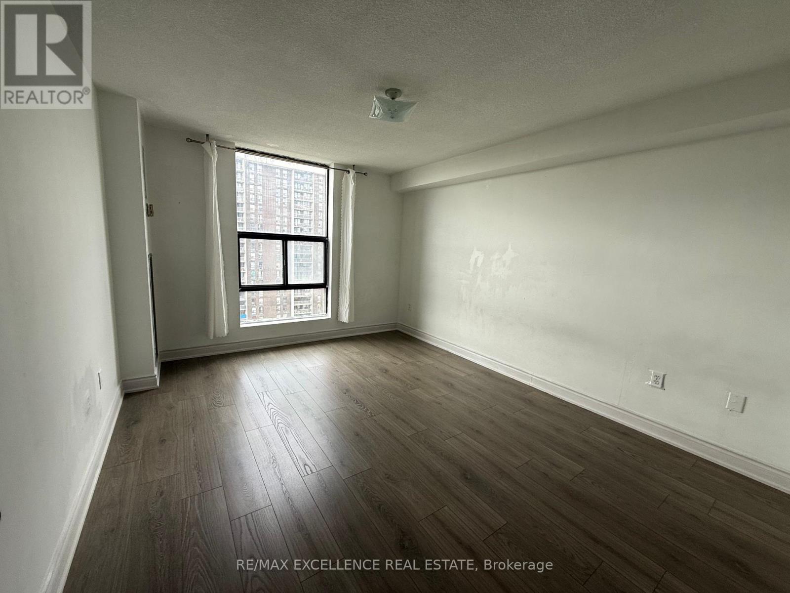 1106 - 4 Kings Cross Road, Brampton, Ontario  L6T 3X8 - Photo 14 - W12482457