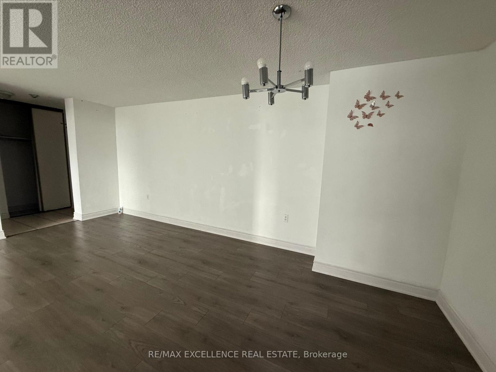 1106 - 4 Kings Cross Road, Brampton, Ontario  L6T 3X8 - Photo 9 - W12482457