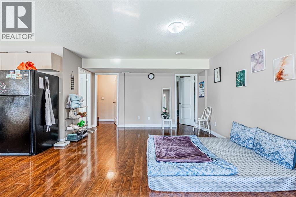 57 Saddlecrest Park Ne, Calgary, Alberta  T3J 5L4 - Photo 34 - A2251004