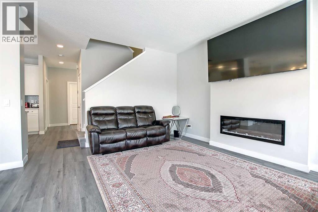 25 Belvedere Terrace Se, Calgary, Alberta  T2A 7G1 - Photo 8 - A2267536