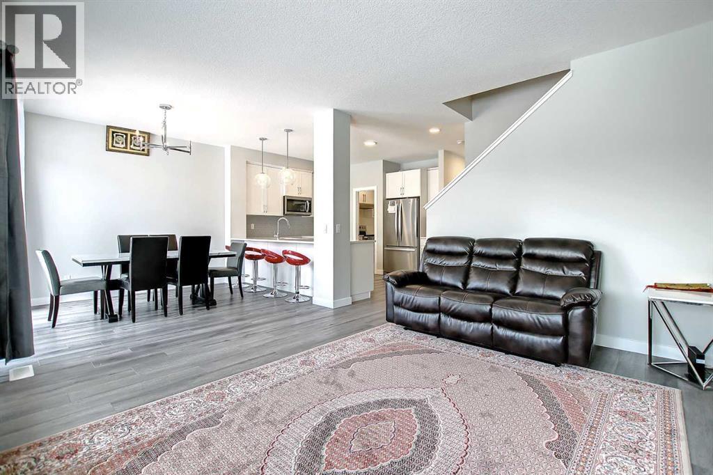 25 Belvedere Terrace Se, Calgary, Alberta  T2A 7G1 - Photo 9 - A2267536