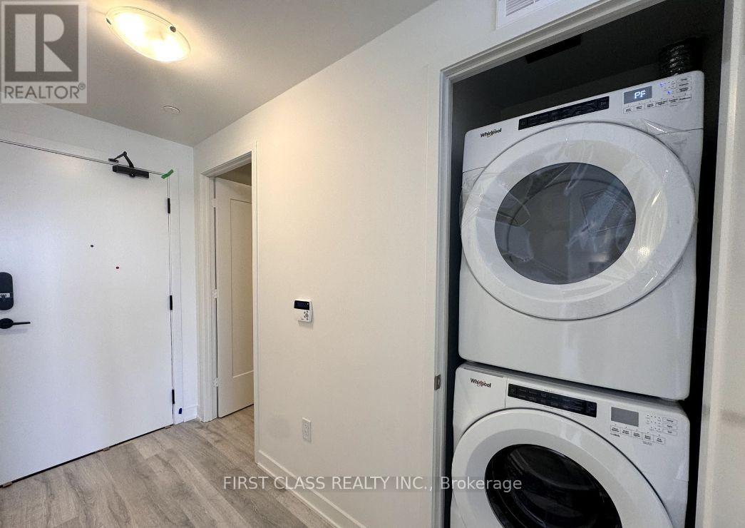 1803 E - 70 Princess Street, Toronto, Ontario  M5A 0X6 - Photo 12 - C12500880