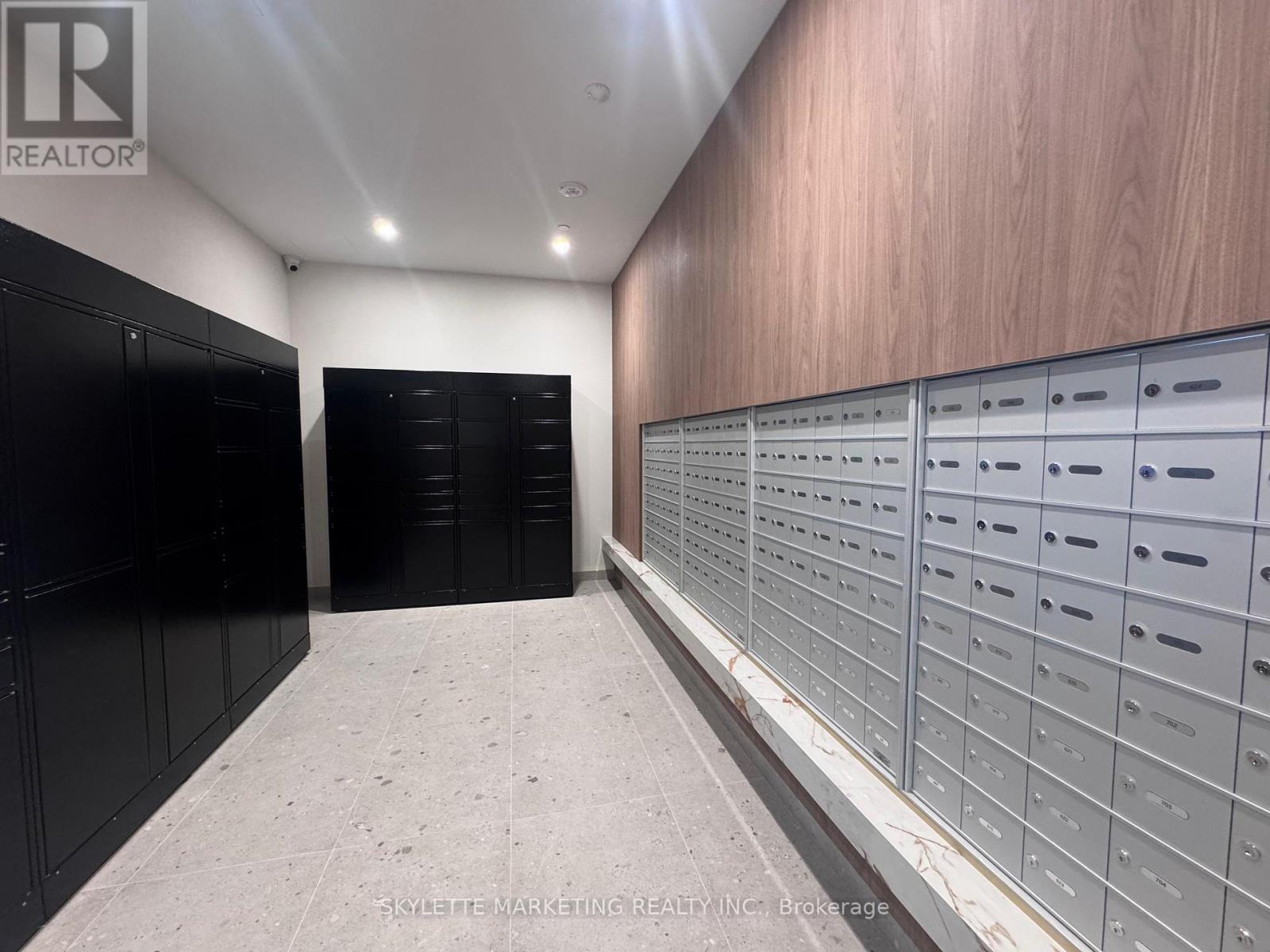 118 - 1 Kyle Lowry Road, Toronto, Ontario  M3C 0S6 - Photo 18 - C12500882