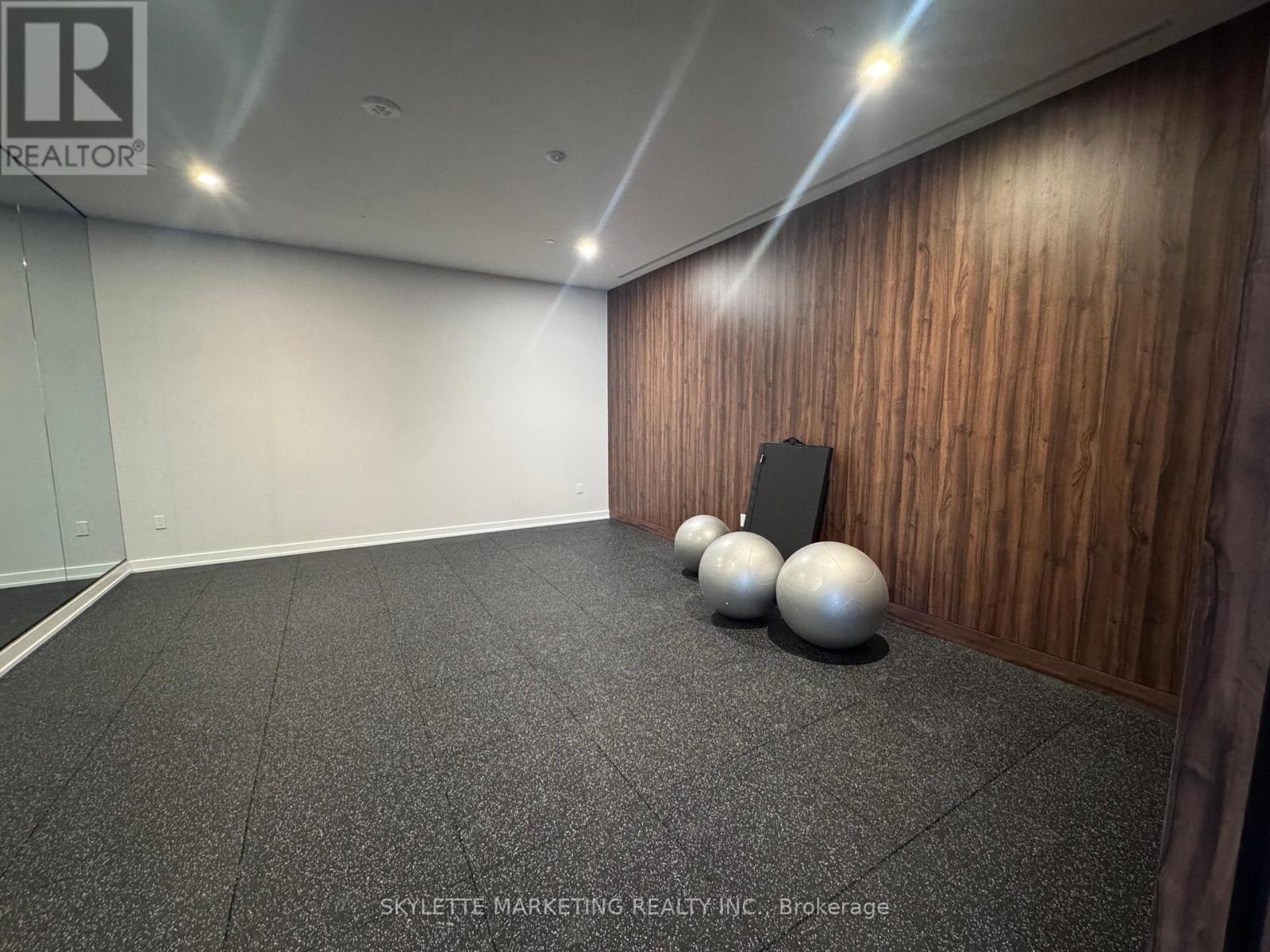 118 - 1 Kyle Lowry Road, Toronto, Ontario  M3C 0S6 - Photo 21 - C12500882