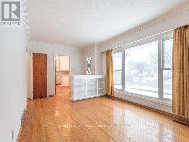 427 Fairleigh Avenue, Oshawa, Ontario  L1J 2W4 - Photo 2 - E12500896