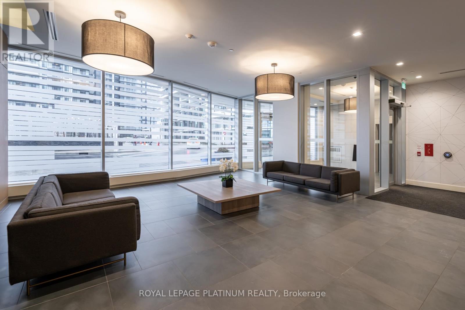 1514 - 2520 Eglinton Avenue W, Mississauga, Ontario  L5M 0Y4 - Photo 13 - W12430805