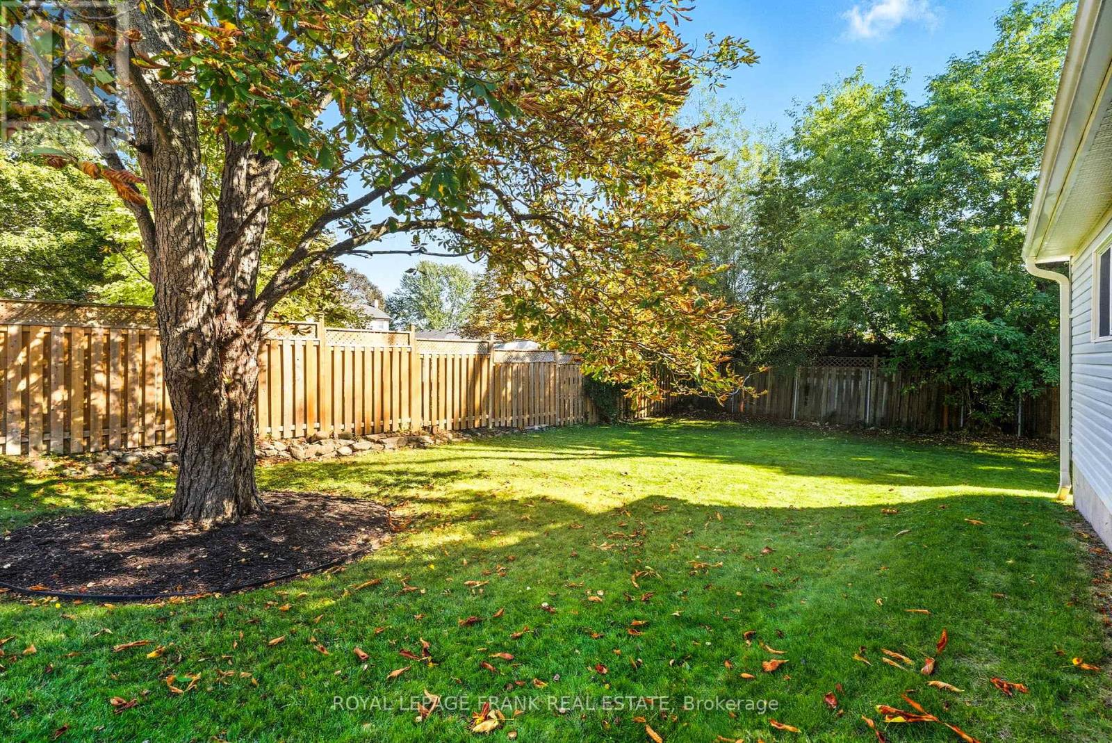 131 Jones Avenue, Oshawa, Ontario  L1G 3A3 - Photo 7 - E12487521