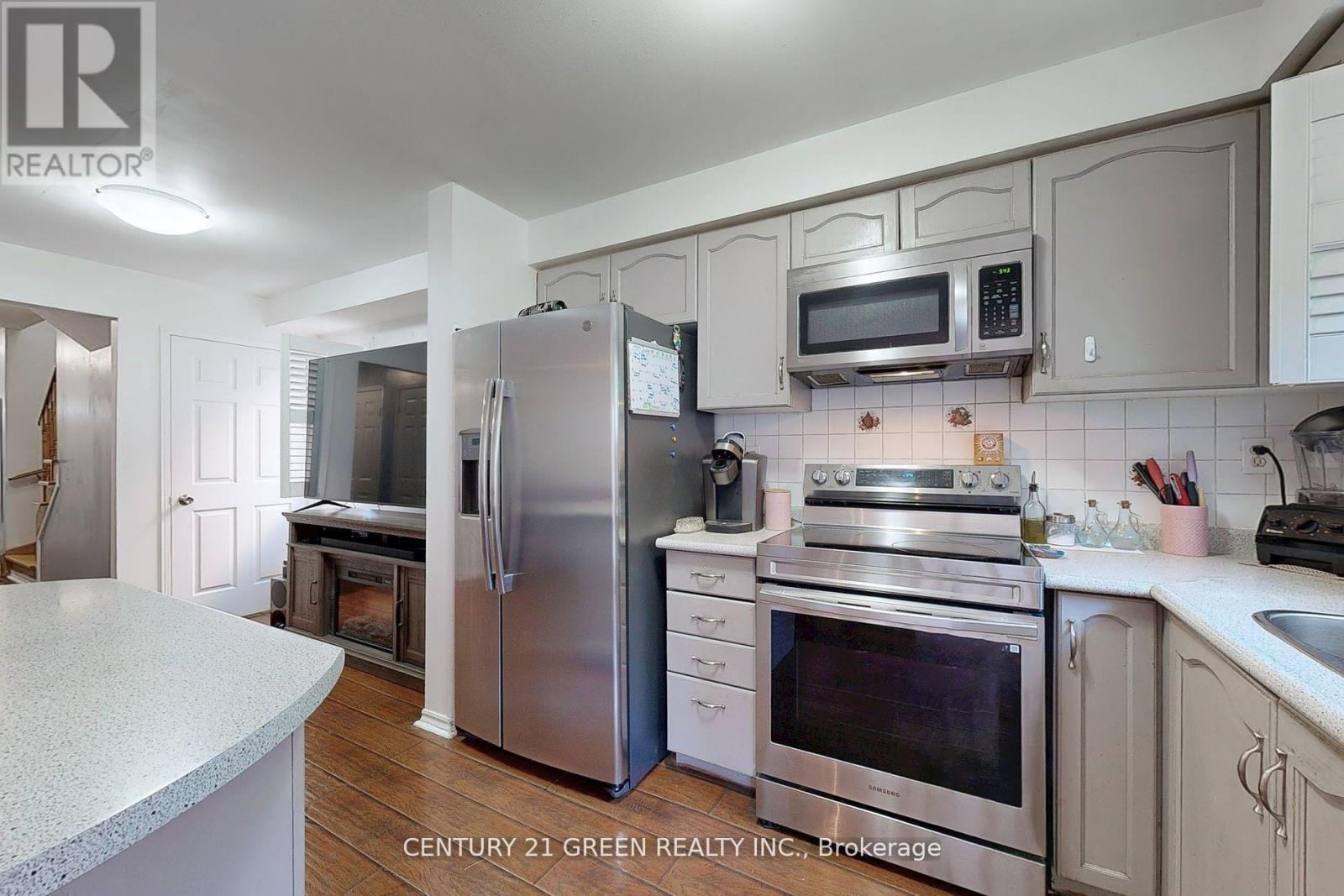 57 Kelso Crescent, Vaughan, Ontario  L6A 2C8 - Photo 11 - N12500926