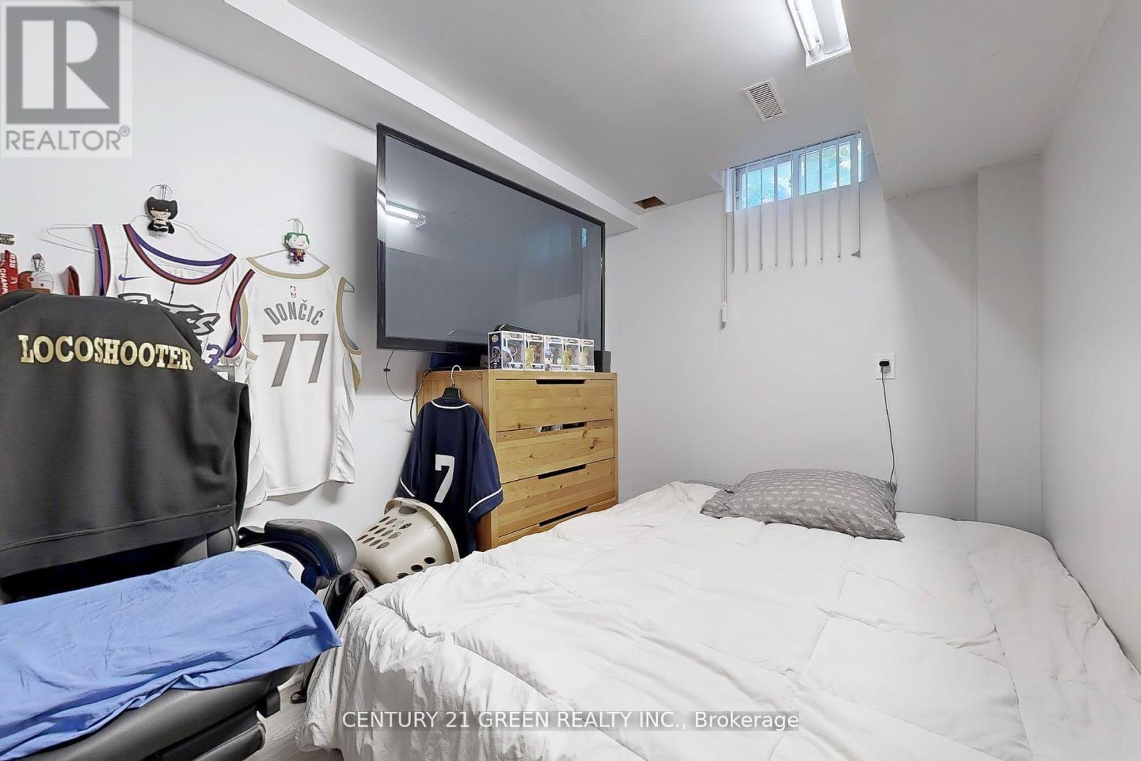 57 Kelso Crescent, Vaughan, Ontario  L6A 2C8 - Photo 35 - N12500926