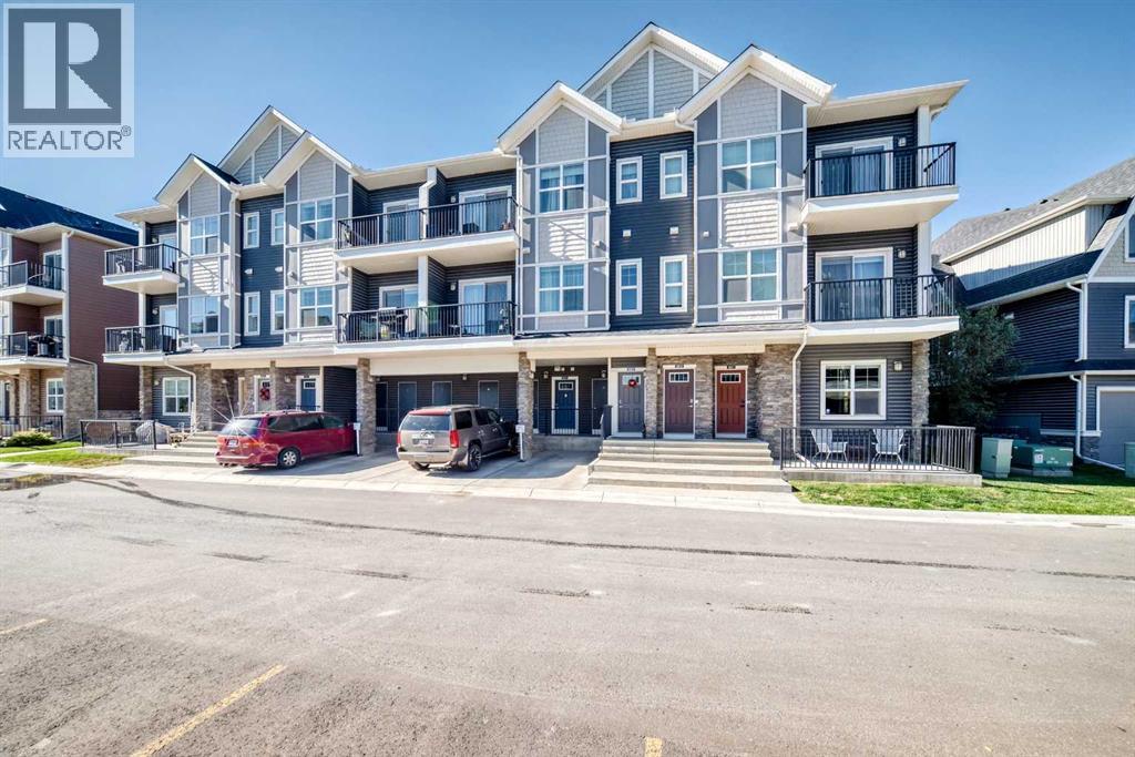 803, 250 Fireside View, Cochrane, Alberta  T4C 2M2 - Photo 1 - A2262937
