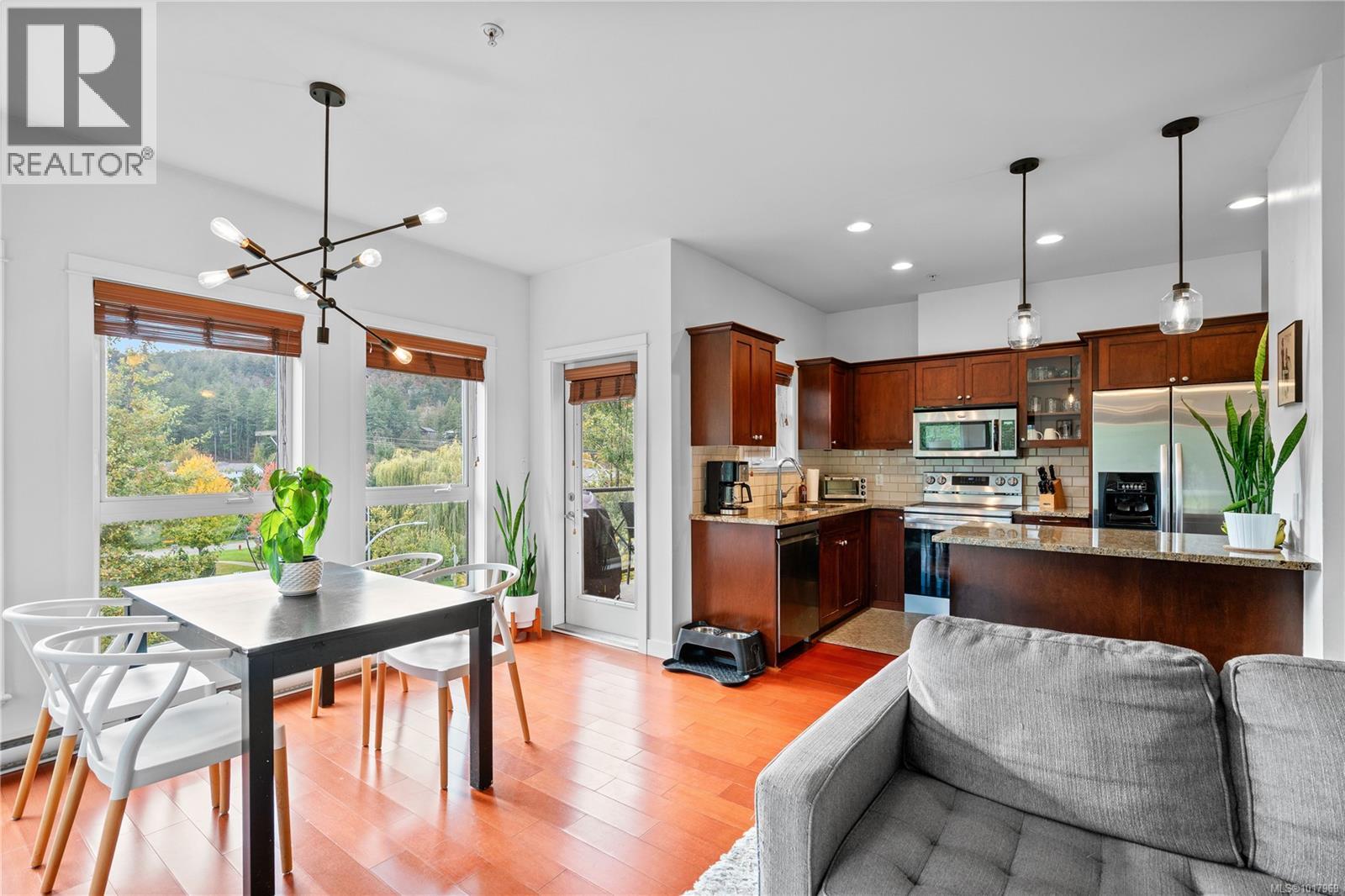 303 101 Nursery Hill Dr, View Royal, British Columbia  V9B 0H5 - Photo 7 - 1017969