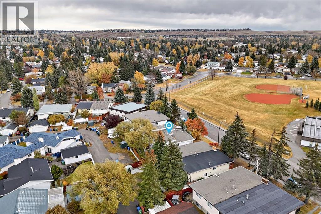 6525 & 6527 58 Street Nw, Calgary, Alberta  T3A 2A4 - Photo 6 - A2265483