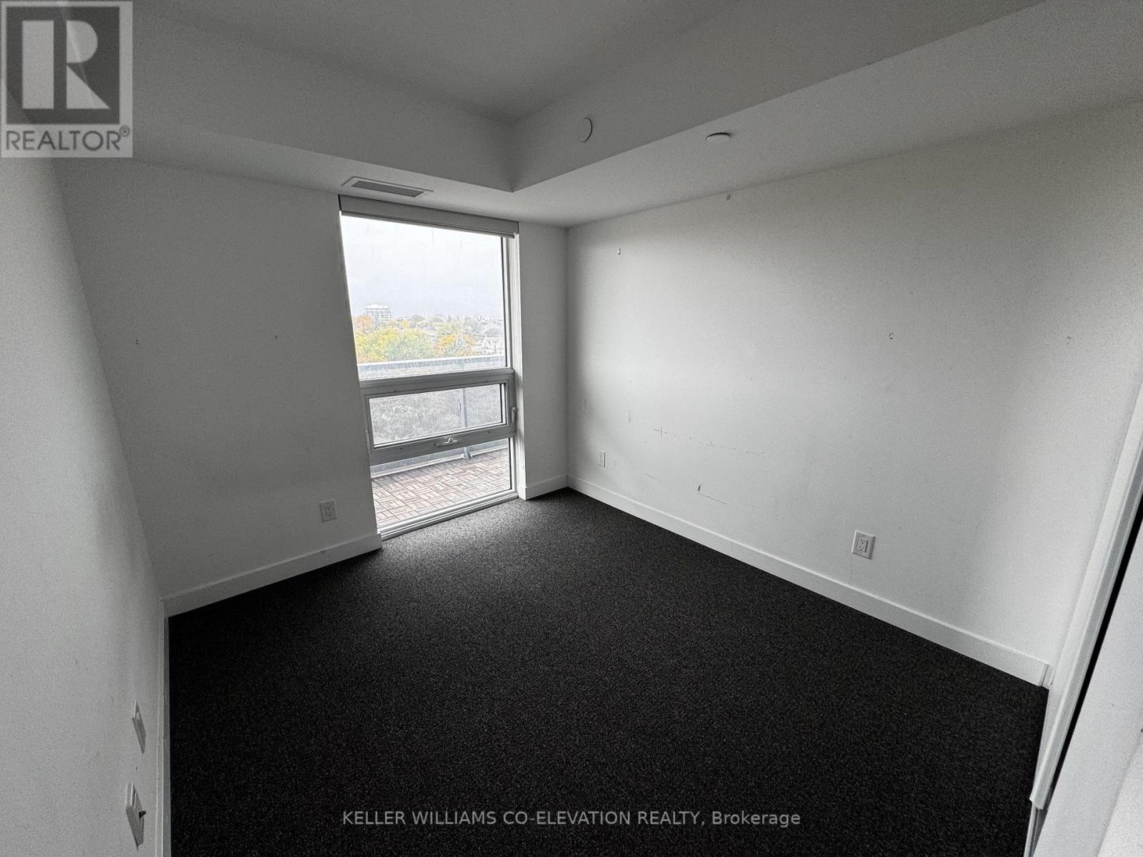 818 - 160 Flemington Road, Toronto, Ontario  M6A 2E3 - Photo 11 - W12500876