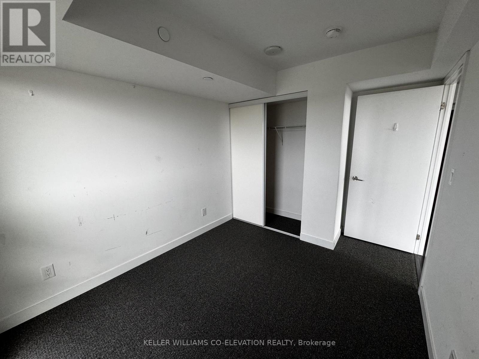 818 - 160 Flemington Road, Toronto, Ontario  M6A 2E3 - Photo 12 - W12500876