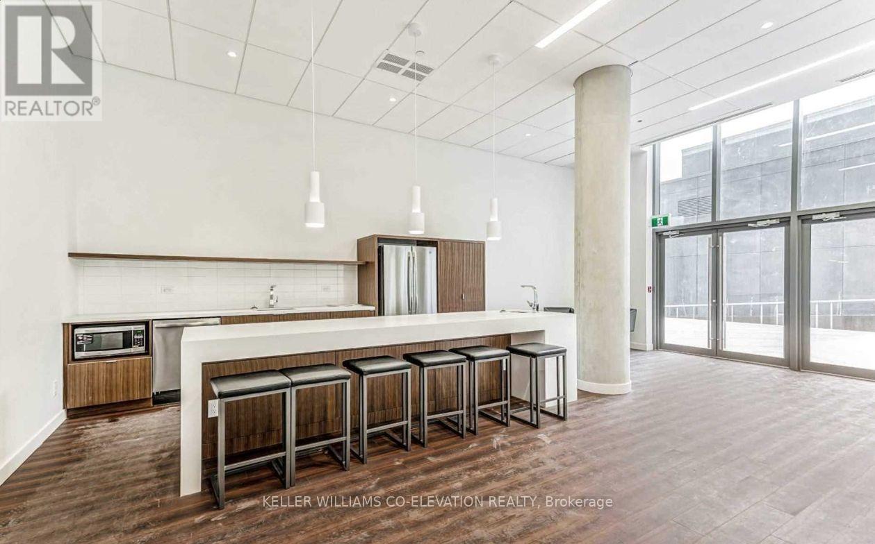 818 - 160 Flemington Road, Toronto, Ontario  M6A 2E3 - Photo 3 - W12500876